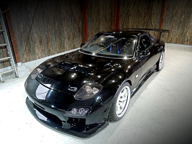 Front exterior of FD3S MAZDA RX-7.