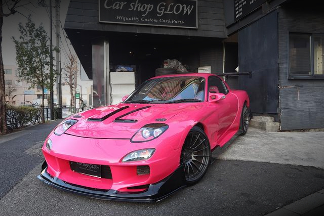 Front exterior of R-MAGIC WIDEBODY FD3S RX-7.