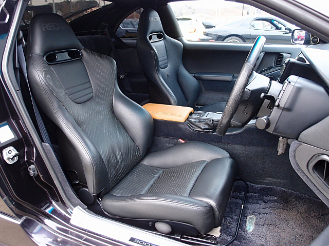 Seats of GZ32 FAIRLADY Z.
