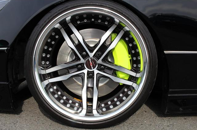 LEXUS Front caliper upgrade.