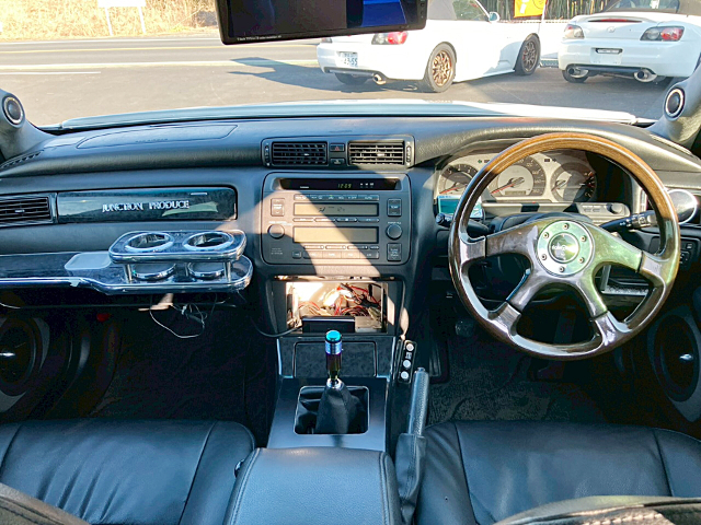 Dashboard of JZS171 CROWN ATHLETE V.