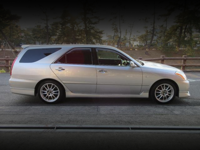 Right-side exterior of JZX110W MARK 2 BLIT 2.5iR-V.