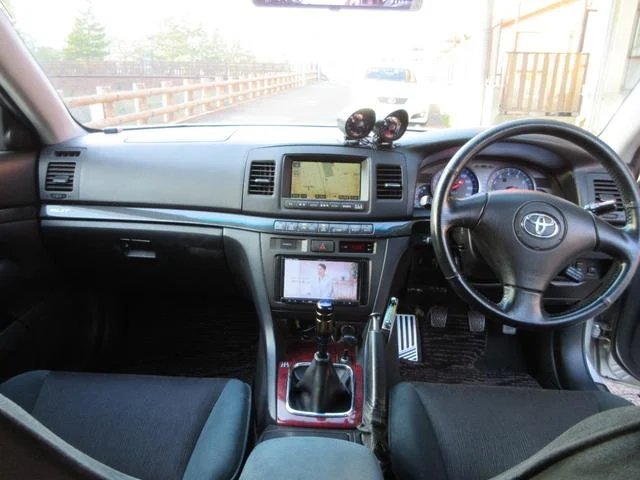 manual conversion interior of JZX110W MARK 2 BLIT 2.5iR-V.