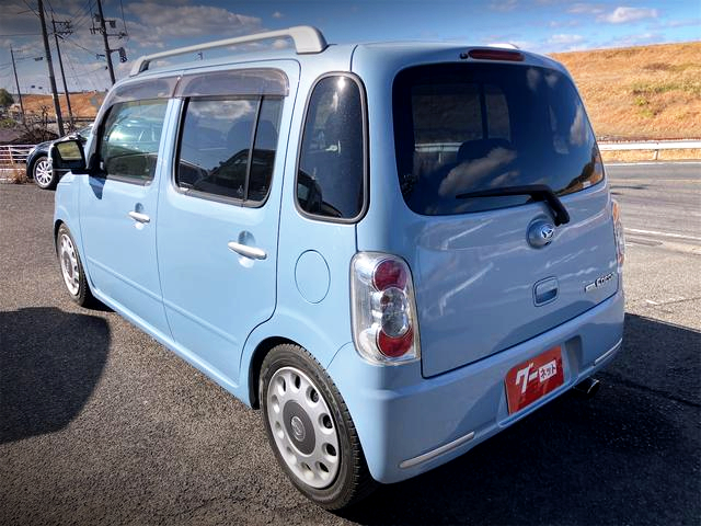 Rear exterior of 1st Gen DAIHATSU Mira Cocoa.