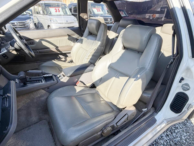 Interior seats of 400HP MZ21 SOARER 3.0GT LIMITED.