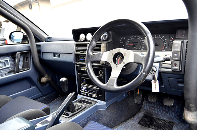 Interior of HR31 SKYLINE 2-DOOR GTS-X TURBO.