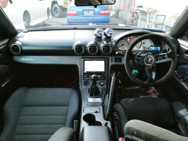 Interior of VERTEX SUPER EDGE WIDEBODY S15 SILVIA SPEC-R.