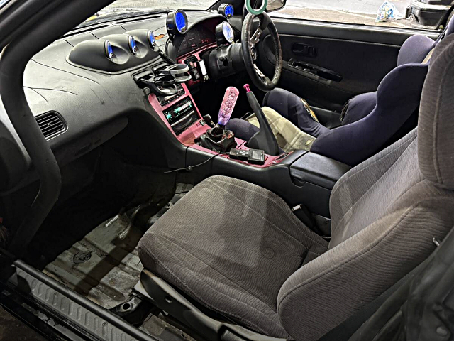 Passenger side Interior of ROCKET BUNNY Ver.2 WIDEBODY 180SX.