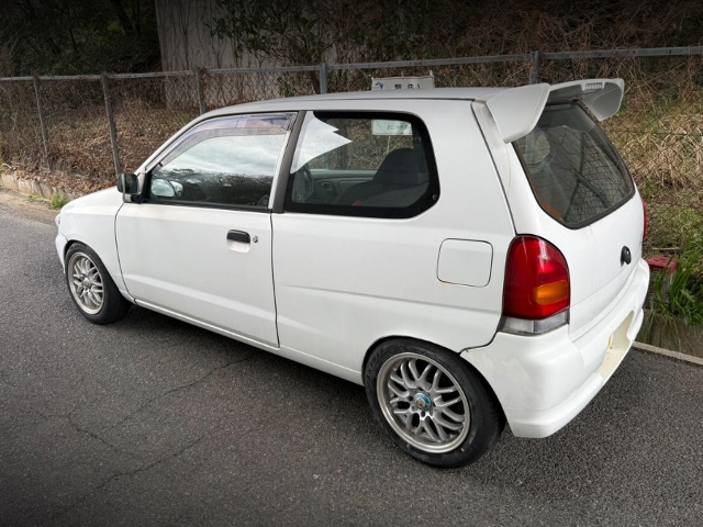Rear exterior of 5th Gen SUZUKI ALTO Vs.