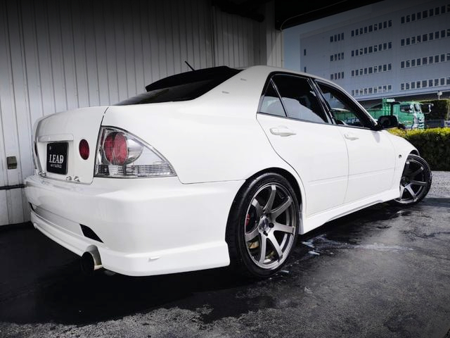 Rear exterior of SXE10 ALTEZZA RS200 Z-EDITION.