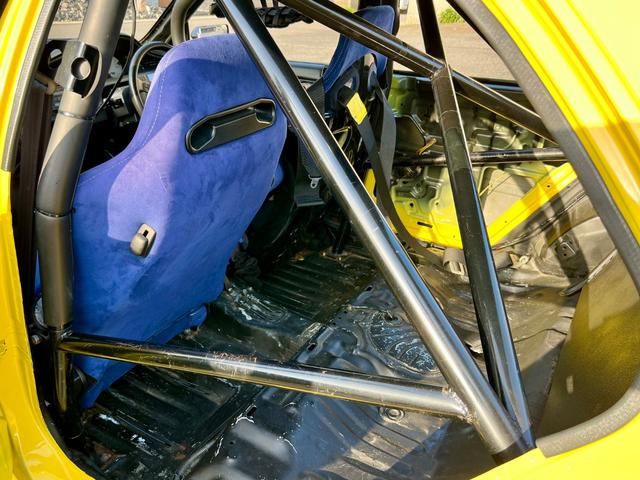 Roll cage installed EG9 CIVIC FERIO SiR.