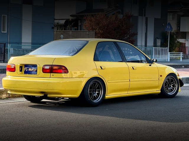Rear exterior of EG9 CIVIC FERIO SiR.
