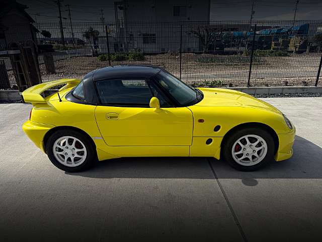 Side exterior of EA11R SUZUKI CAPPUCCINO.