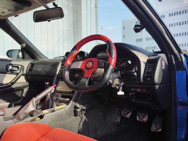 Dashboard of URAS TYPE-GT WIDEBODY ER34 SKYLINE 2-DOOR 25GT TURBO.