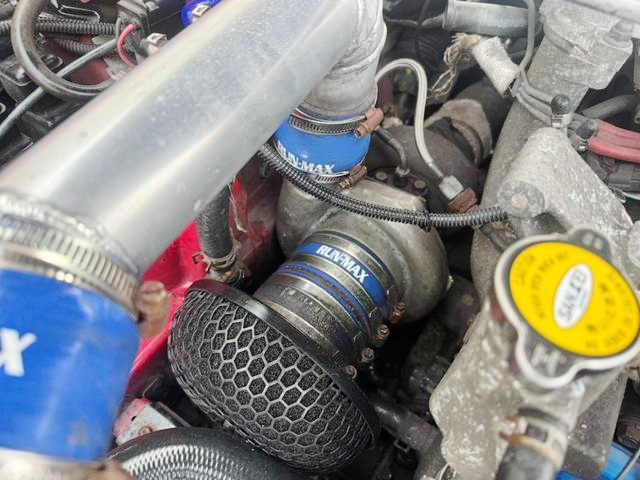 Aftermarket Single turbo on 13B-REW.
