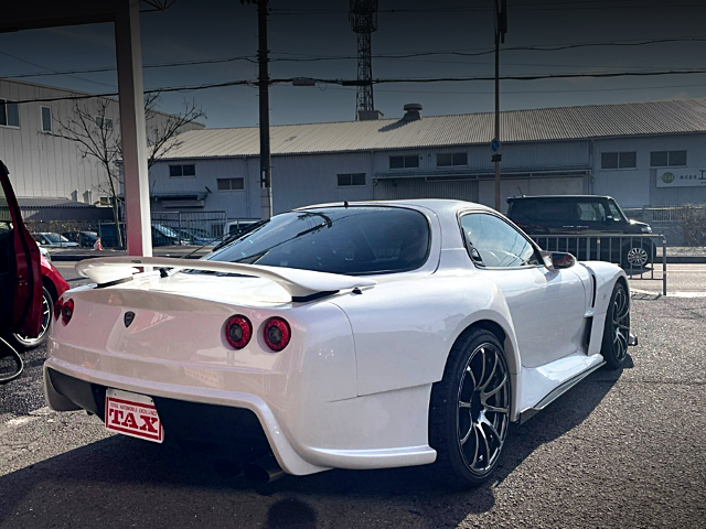 Rear exterior of AFFLUX Ver.V WIDEBODY FD3S RX-7 TYPE-RB BATHURST X.