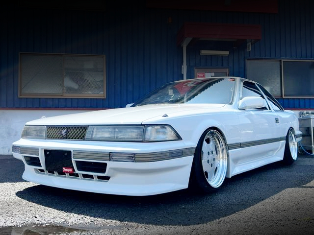 Front exterior of GZ20 TOYOTA SOARER 2.0GT.