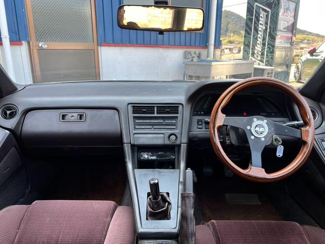Interior of GZ20 TOYOTA SOARER 2.0GT.