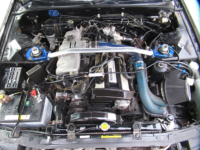 RB20DET+AFTERMARKET HIGH-FLOW TURBO.