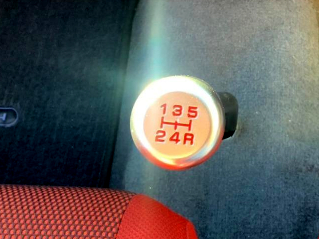 5-Speed manual shift knob of JA4 HONDA TODAY Gs.