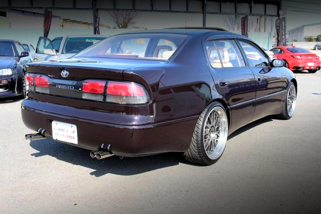 Rear exterior of JZS147 ARISTO 3.0V.