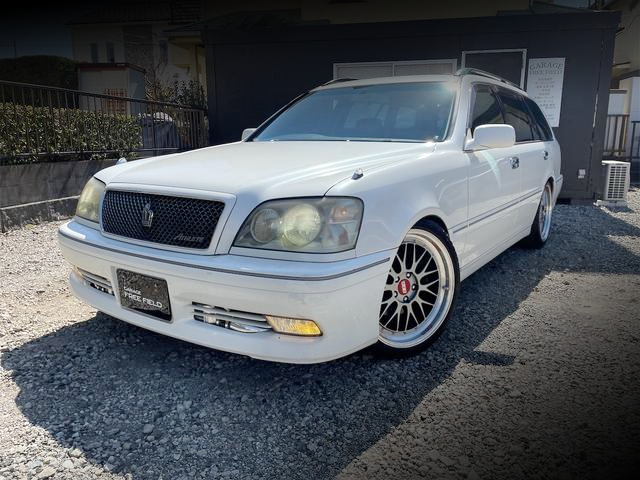 Front exterior of JZS171W CROWN ESTATE ATHLETE-V.