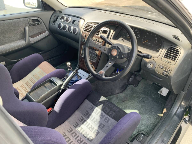 Interior of JZX90 CHASER.