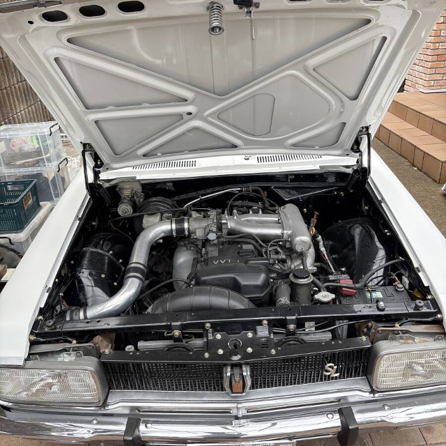 VVT-i 1JZ-GE 2.5L ENGINE.