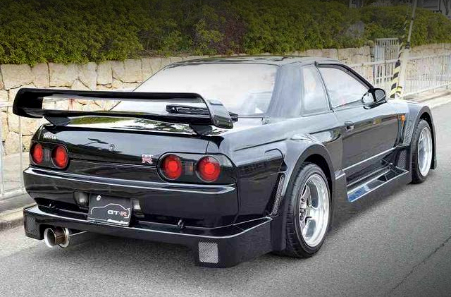 Rear exterior of M'S FACTORY WIDEBODY R32 SKYLINE GT-R.