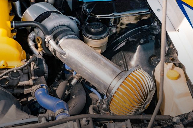 HKS turbocharger on SR20DET.