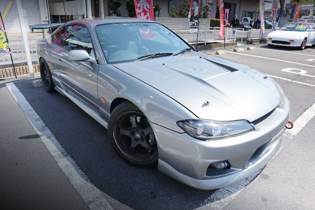 Front exterior of S15 SILVIA SPEC-R V-PACKAGE.