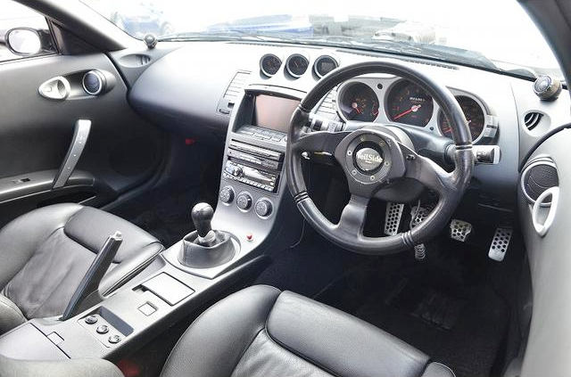 Interior of VeilSide 350Z Version 3 WIDEBODY Z33 FAIRLADY Z VERSION S.