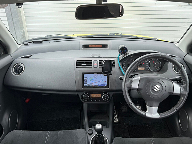 Dashboard of ZC31S SWIFT SPORT V SELECTION.