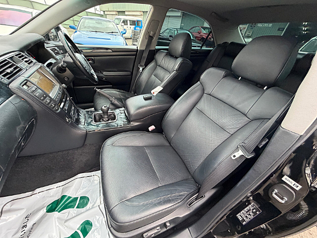 Interior seats of GRS184 CROWN ATHLETE 60th Anniversary.