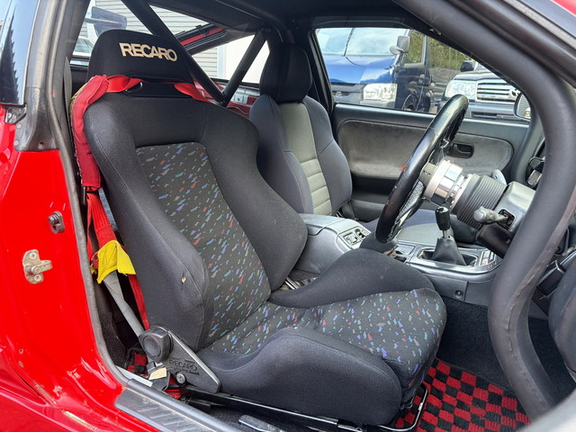 Seats of WIDEBODY RPS13 180SX TYPE-III.