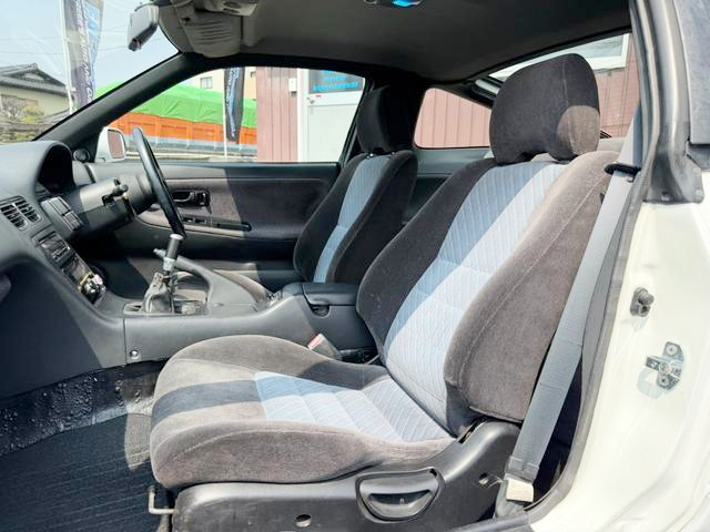 Seats of WIDEBODY 180SX TYPE-R.