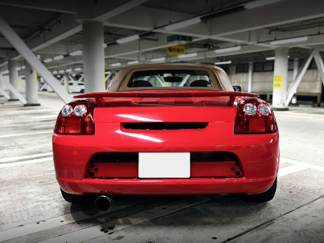 tail lights of ZZW30 TOYOTA MR-S.