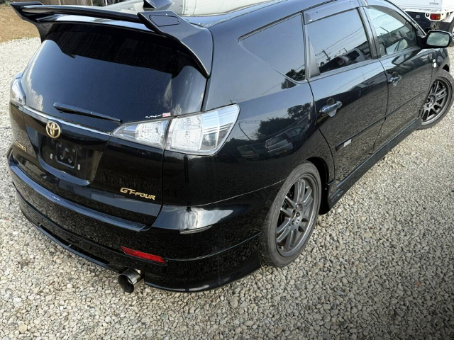 Rear exterior of ST246W CALDINA GT-FOUR.