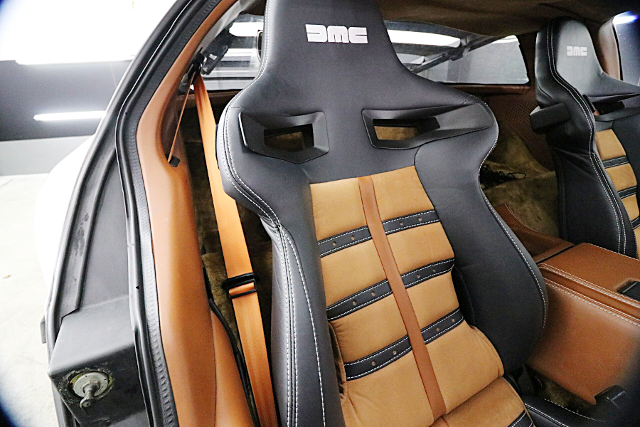 seat of One-Off Widebody DeLorean DMC-12.