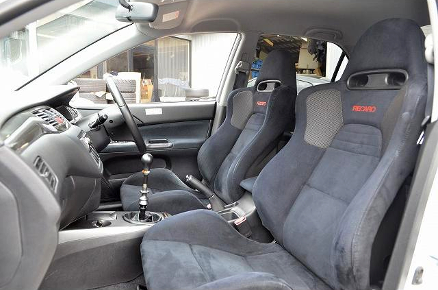 Interior of WIDEBODY LANCER EVOLUTION VIII MR GSR.