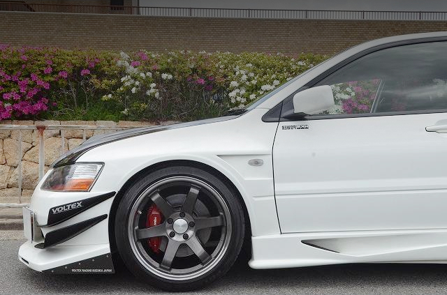 Front Rim of WIDEBODY LANCER EVOLUTION VIII MR GSR.