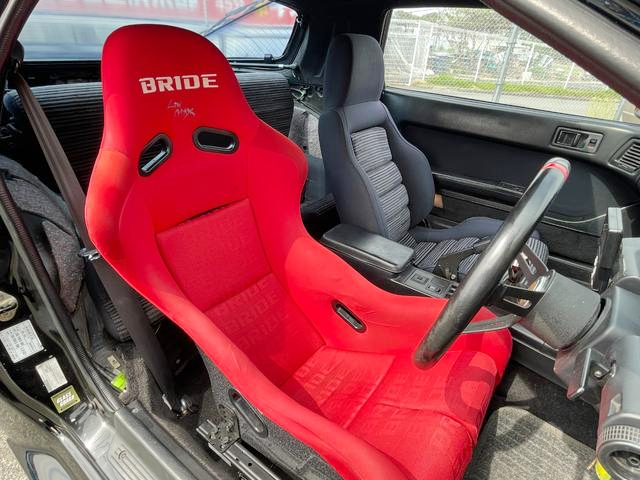 Seats of R-MAGIC WIDEBODY FC3S RX-7 GT-X.