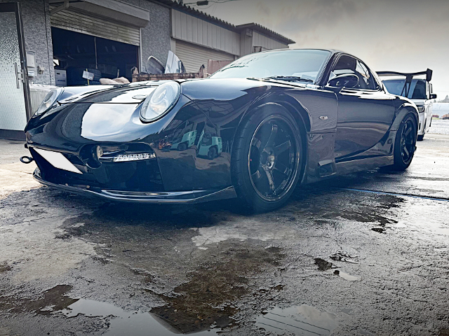 Front exterior of FD3S MAZDA RX-7 TYPE-R.