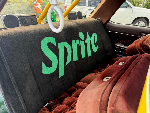 Backseat of Kaido racer GX71 MARK II GRANDE TWIN CAM 24.