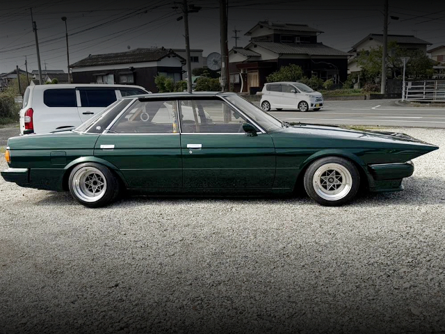 Side exterior of Kaido racer GX71 MARK II GRANDE TWIN CAM 24.