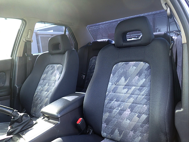 Seats of HR34 SKYLINE 4-DOOR GT.