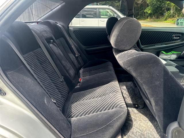 Seats of JZX100 CHASER TOURER-V.
