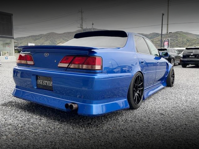 Rear exterior of JZX100 CRESTA ROULANT G.