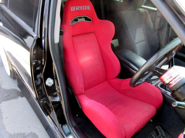 Driver Side seat of JZX110 MARK II iR-V.