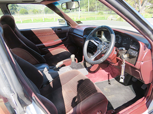 Interior of JZX81 TOYOTA CHASER 2.5 AVANTE.